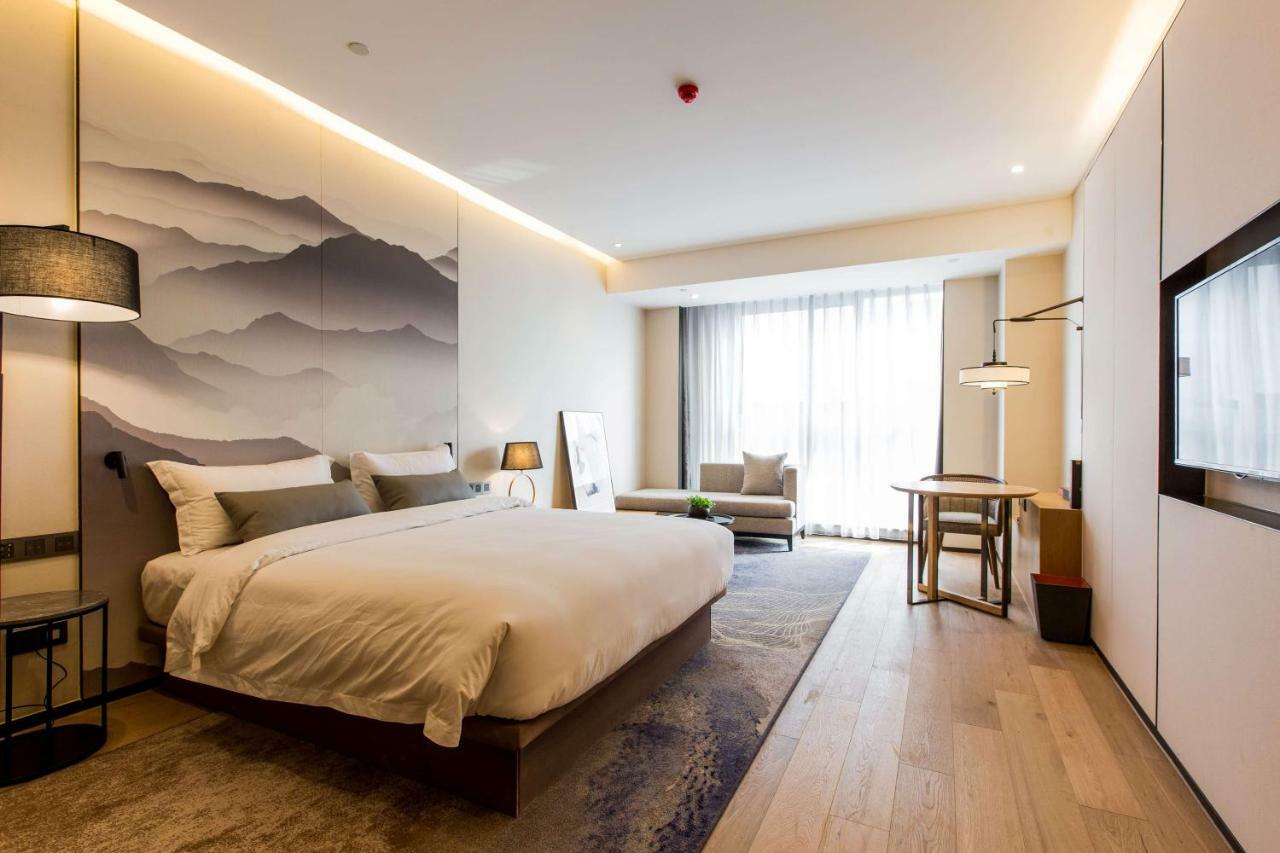 Howard Johnson By Wyndham Life Zhuoyuan Ningbo Eksteriør billede