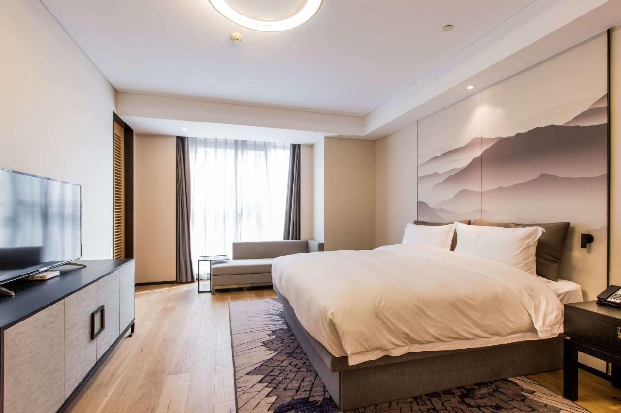 Howard Johnson By Wyndham Life Zhuoyuan Ningbo Eksteriør billede