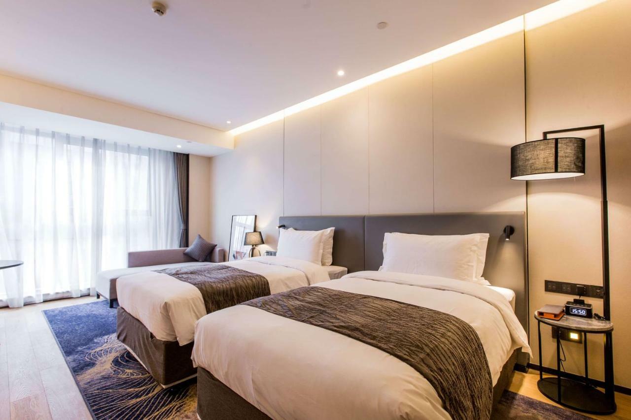 Howard Johnson By Wyndham Life Zhuoyuan Ningbo Eksteriør billede